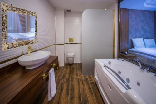 Ένα μπάνιο στο Bendis Hotel