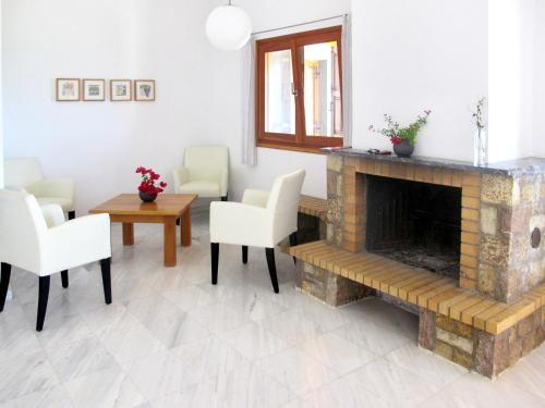 Χώρος καθιστικού στο Elegant Apartment in Agios Ilias with Sea View