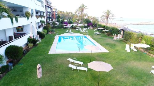 2 bedrooms appartement at Marbella 10 m away from the beach ...