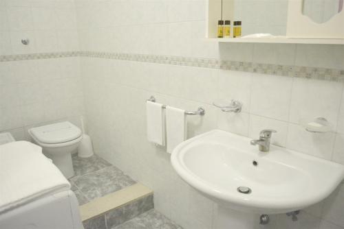 2 bedrooms appartement at Reggio Calabria 2 km away from the beachにあるバスルーム