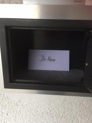 a sign that says im more in a microwave at Landhaus Am Forst in Bad Alexandersbad