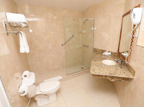 A bathroom at Royal Decameron Club Caribbean Resort - All Inclusive