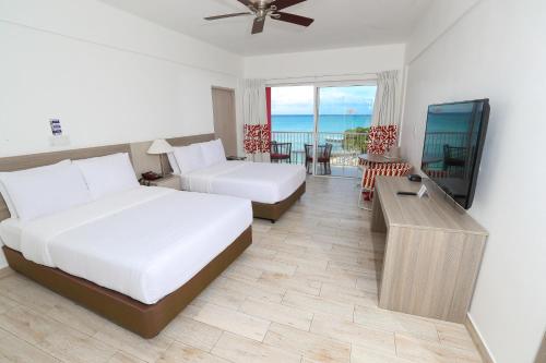Gallery image of Royal Decameron Cornwall Beach - All Inclusive in Montego Bay