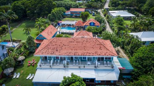 Bassein majutusasutuses Hôtel Frégate Bleue või selle lähedal