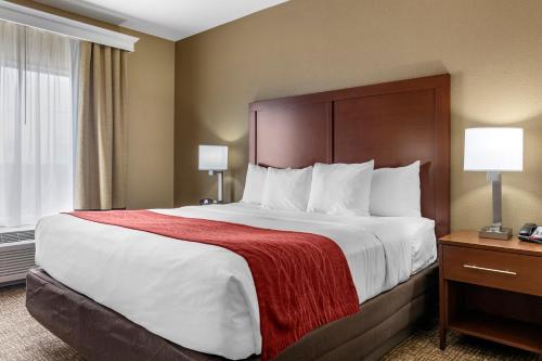 Comfort Inn & Suites Augusta – Photos 3