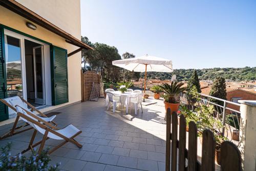 Imagen de la galería de Appartamenti Lilly a Porto Azzurro, en Porto Azzurro