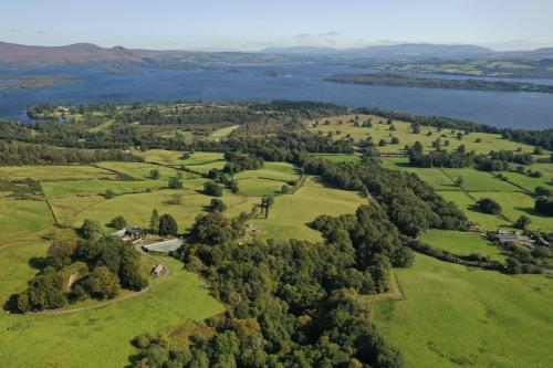 A bird's-eye view of Shemore Farm Holiday Cottage 