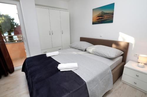 Lovely 2-Bed Apartment