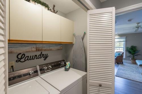 2 BR Evian Gorgeous Golf Views King 2 Twins Fold Out Bikes & Beach Gear included 2 Parking passes photo 28