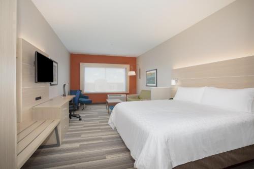 صورة لـ Holiday Inn Express & Suites - Denver NE - Brighton, an IHG Hotel في برايتون