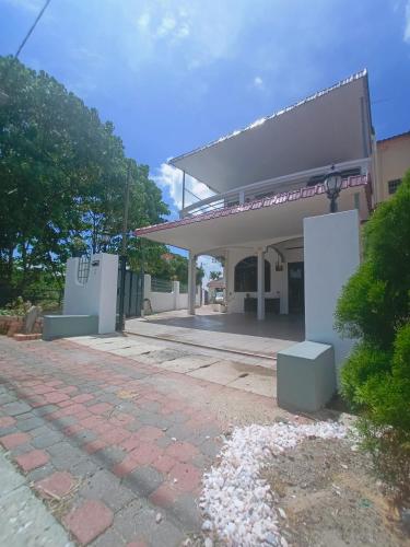 10 Hotel Terdekat Dengan Lapangan Terbang Sultan Azlan Shah Iph Ipoh Booking Com