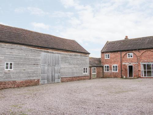 Stockbatch Granary – Photos 3