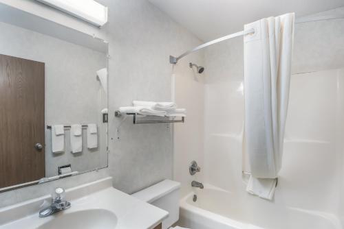 Imagen de la galería de Americas Best Value Inn-Wenona, en Wenona