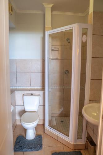 Bilik mandi di L'Escalier Cabanas 404