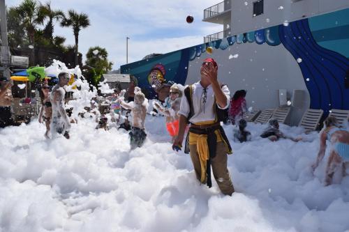Гости Days Inn by Wyndham Panama City Beach Beachfront Resort
