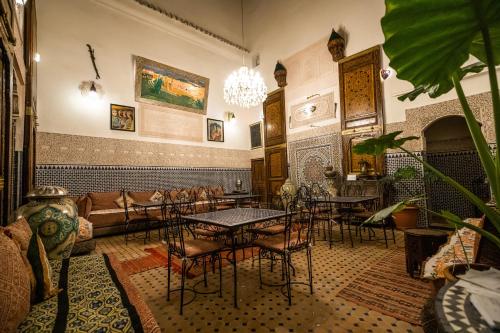 Posezení v ubytování Riad Dar Tahri & SPA
