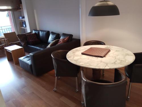 Fotografie z fotogalerie ubytování APARTAMENTO MIRADOR DEL CADI v destinaci Puigcerdà