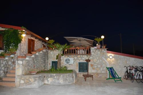 One bedroom appartement at Vieste 700 m away from the beach with furnished garden