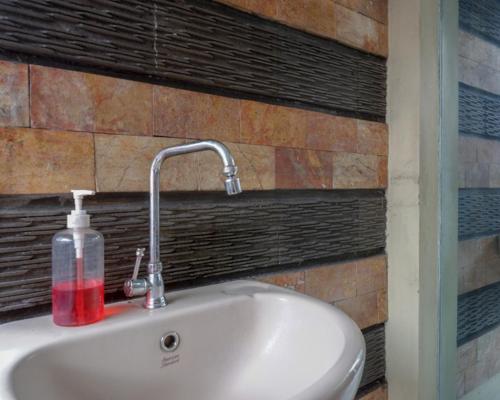 Gallery image of RedDoorz Plus @ Hotel Asih UNY in Yogyakarta