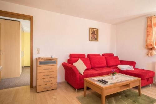 Ruang duduk di Ferienwohnung Marschall
