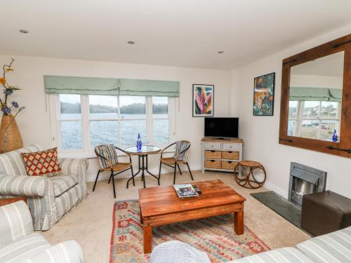 Pier Cottage – Photos 3
