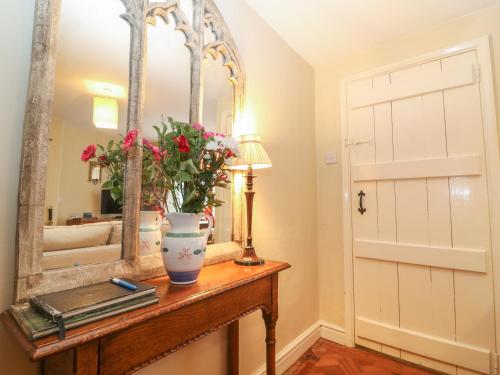 6 George Yard – Photos 3