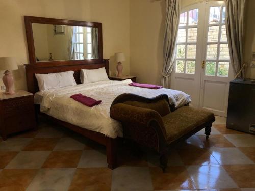 Ліжко або ліжка в номері Nile Castle