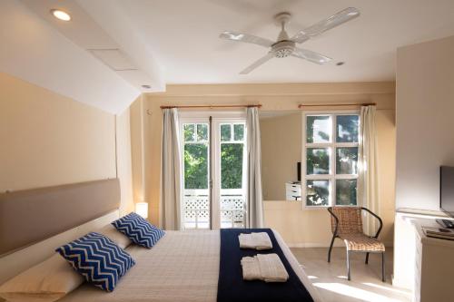 alojamiento Hotel Arcoiris Villa Gesell