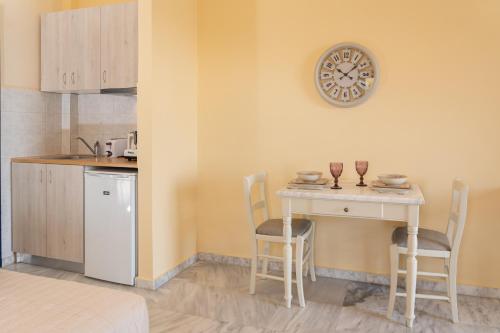 Φωτογραφία από το άλμπουμ του Aloe Studios, Waterfront Accommodation στον Καραβάδο