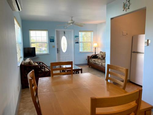 Posezení v ubytování Hideaways Exuma