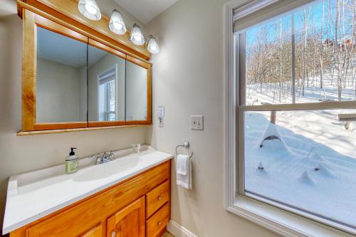 Gallery image of 15 Chocorua View Drive in Madison