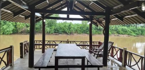 Vista de un río cerca de este resort