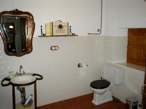 Phòng tắm tại Elegant Villa in Villa de Ves with Private Pool