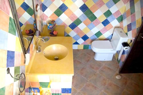 Ванная комната в Elegant Villa in El Saucejo with Private Pool