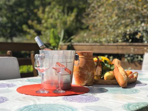 Photo de la galerie de l'établissement Pertus, à La Bastide-lʼÉvêque