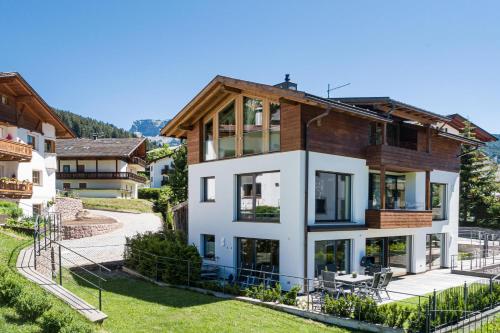 Das Gebäude in dem sich das Chalet befindet