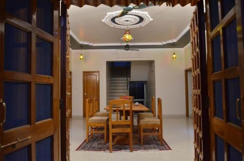 Gallery image of The Royale Country Retreat in Udaipur