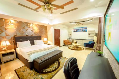 Cama o camas de una habitación en Lantana Hotel