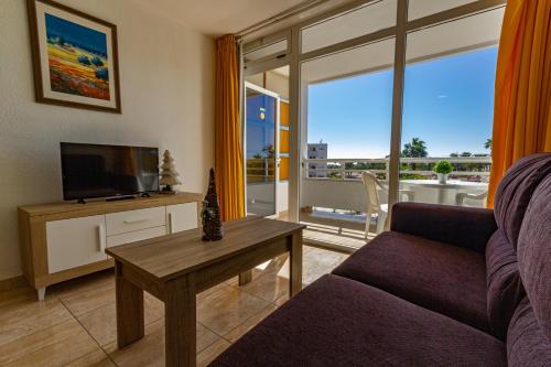 Seaview Friendly Holiday Home 5