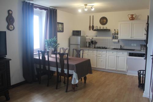 Η κουζίνα ή μικρή κουζίνα στο Residence Beau Rivage Brehec