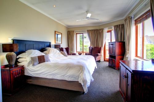 Katil atau katil-katil dalam bilik di Waterfront Lodge