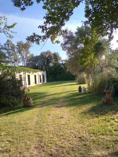 Un jardín fuera de La Perdida Casa de Campo