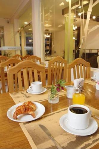 Φαγητό σε αυτό το ξενοδοχείο ή κάπου εκεί κοντά