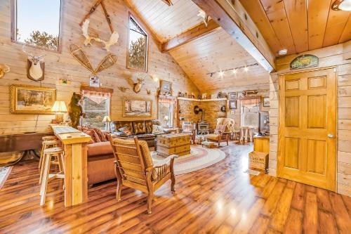 The Bear Lodge – Photos 2