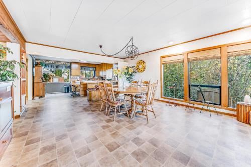 Joe Ney Hideaway – Photos 3