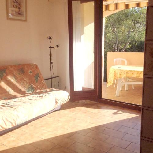 Χώρος καθιστικού στο Appartement 2 chambres à Cavalaire-sur-Mer, 40 m² avec balcon