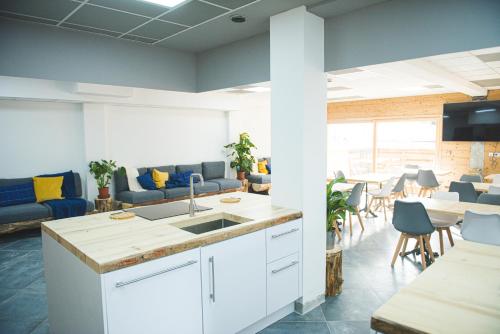 Posezení v ubytování BodyGo Hostel