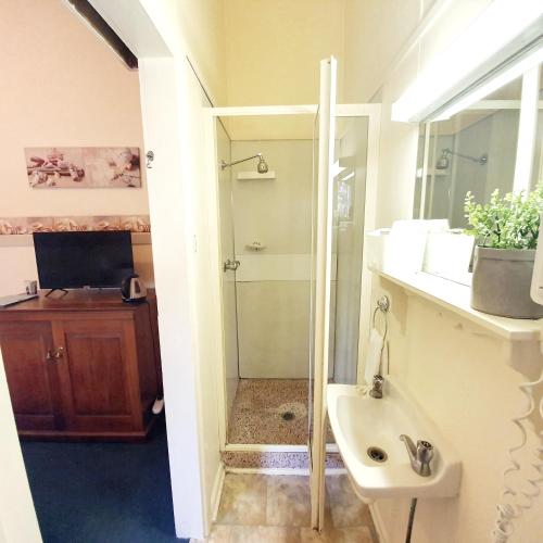 Ένα μπάνιο στο Point Lonsdale Guest House