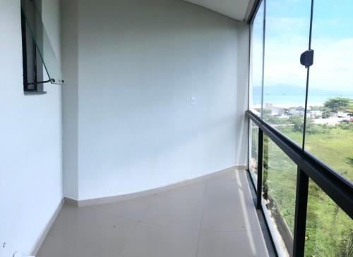 Ap amplo duas suites frente mar ponta das canas, Florianópolis, Brazilia