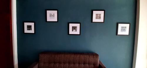 Un lugar para sentarse en The Reach Hotel